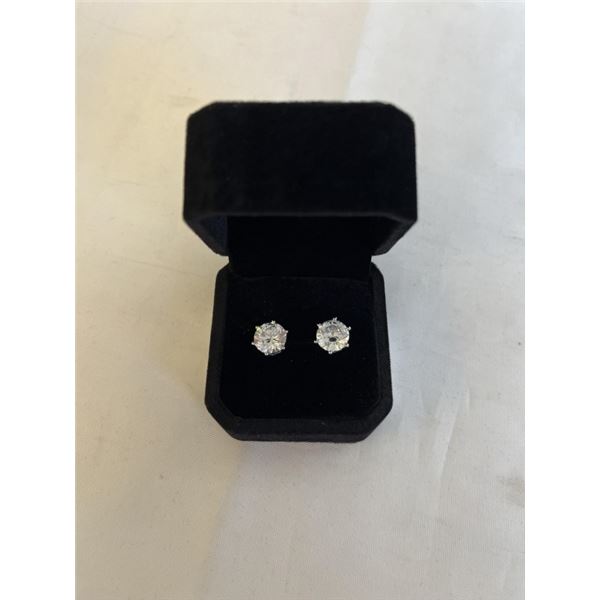 NEW S925 3.0CT EACH SIMULATED DIAMOND (CZ) STUD EARRINGS, MUONTED IN 925 STERLING SILVER W/ WHITE GO