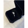 Image 4 : NEW S925 1.0CT HEART CUT SIMULATED DIAMOND (CZ) TWIST RING, SIZE 7.5, MOUNTED IN 925 STERLING SILVER