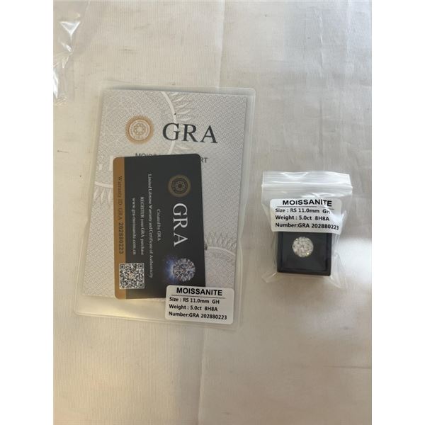 NEW 5.0 CARAT MOISSANITE STONE, ROUND BRILLIANT CUT, GH-VVS1, GRA REPORT, TESTS POSITIVE W/ DIAMOND 