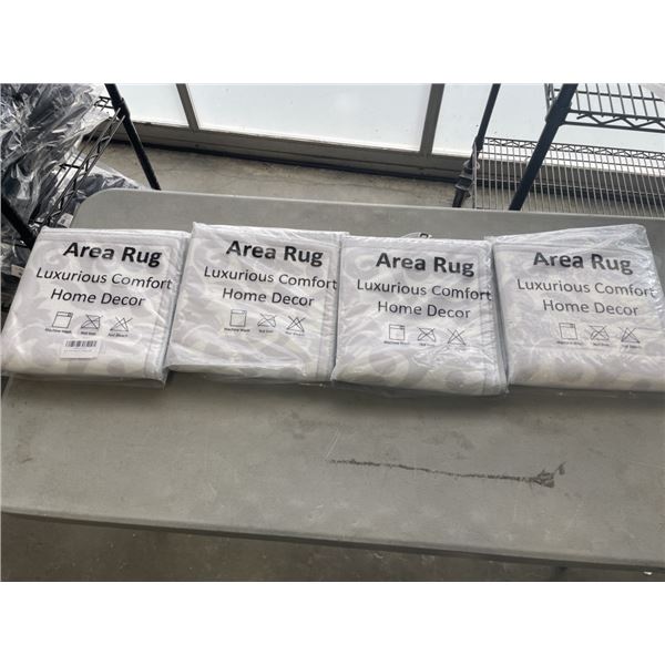 4 NEW BATH  MATTS 20X31 INCH