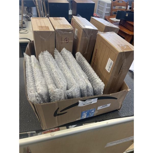 LARGE LOT OF NEW EARRING AND NECLACE OPRGANIZER AND DISPLAYS