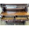 Image 13 : ANTIQUE HIGHLY CARVED 2PC DISPLAY CABINET WITH GALLERY