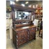 Image 2 : ANTIQUE HIGHLY CARVED 2PC DISPLAY CABINET WITH GALLERY