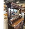 Image 5 : ANTIQUE HIGHLY CARVED 2PC DISPLAY CABINET WITH GALLERY