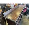 Image 8 : ANTIQUE HIGHLY CARVED DISPLAY CABINET