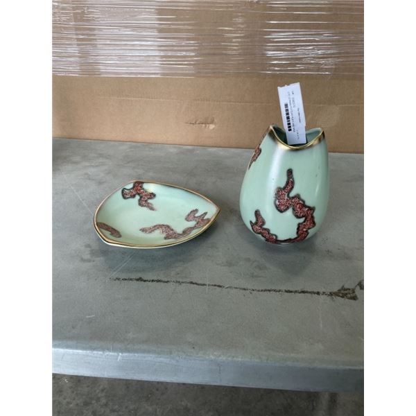 2 PC GERMAN POTTERY PLATE AND VASE