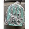 Image 2 : NEW GREEN EXPANDABLE CLEAR VIEW PET BACKPACK