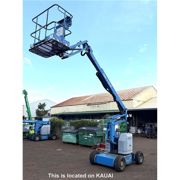 (867328) 2015 Genie Z34/22 2WD Electric Articulating Boom Lift (Runs & Lifts - See Video)