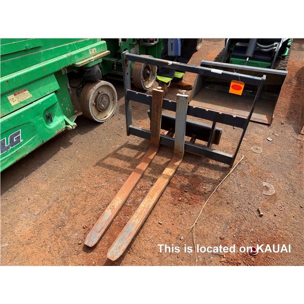 (10714827) 2022 Toro 22586 36 in Dingo Forks