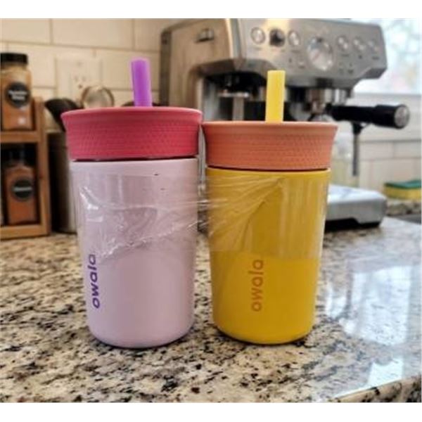 Two Oyako Silicone Tumblers With Lids and Straws