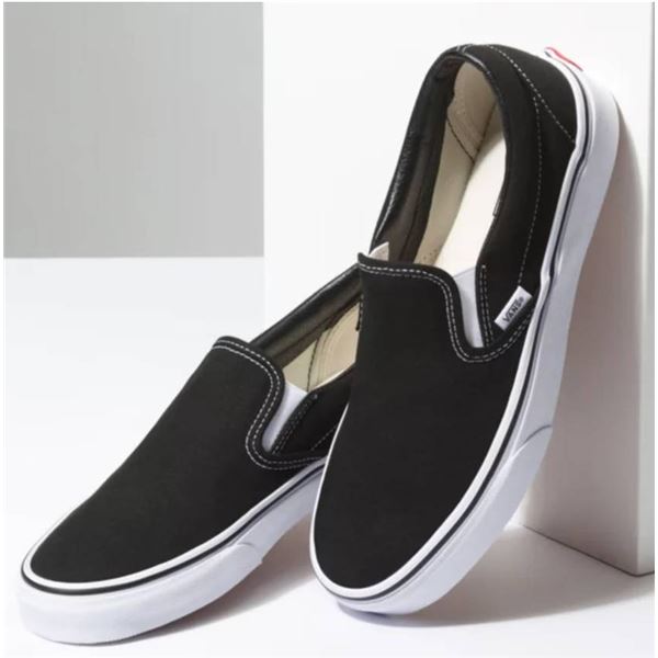 Vans  Classic Slip-On Shoes – Black – Size 9 Men/10.5 Women