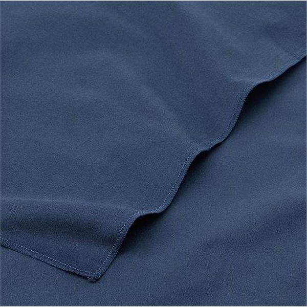 Amazon Basics Microfiber Towel Set of 3