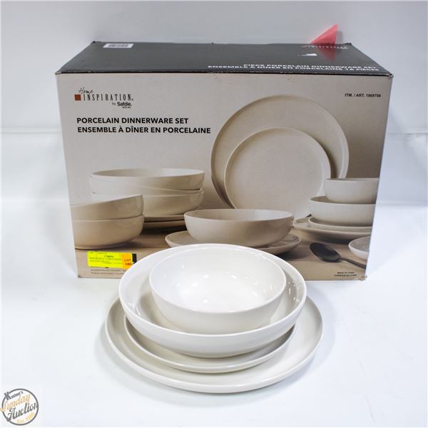 NEW BIANCA 14 PIECE PORCELAIN DINNERWARE SET