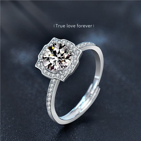1 CT GRA CERTIFIED ROUND BRILLIANT MOISSANITE