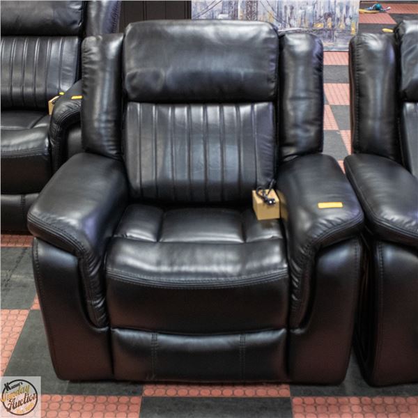 NEW AMERICAN GOOSE BLK LEATHERETTE POWER RECLINER