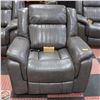 Image 1 : NEW AMERICAN GOOSE GREY LEATHERETTE POWER RECLINER