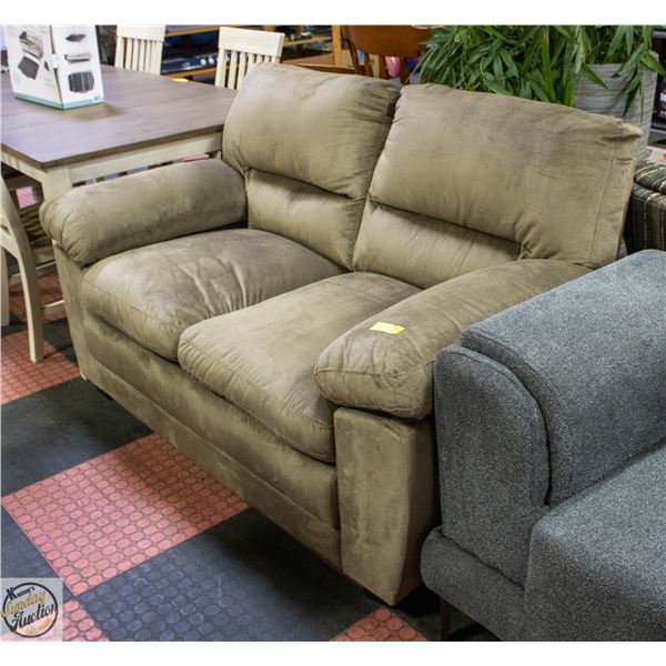 NEW AC PACIFIC LIGHT BEIGE FABRIC LOVE SEAT