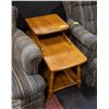 Image 1 : SOLID MAPLE 2 TIER OCCASIONAL TABLE