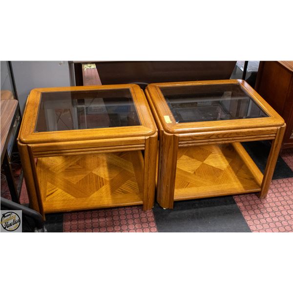 PAIR OF WOOD+GLASS MATCHING END TABLES 20"X23"X26"