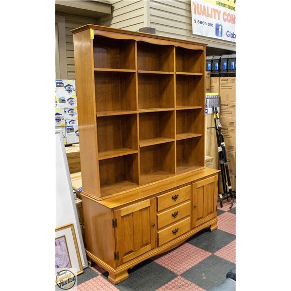 SOLID MAPLE BUFFET & HUTCH