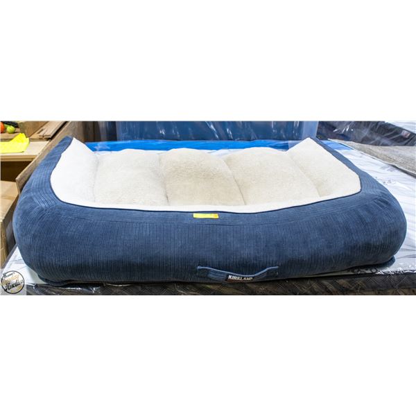 KIRKLAND BOLSTER DUKE DOG BED BLUE - 46 X 36"