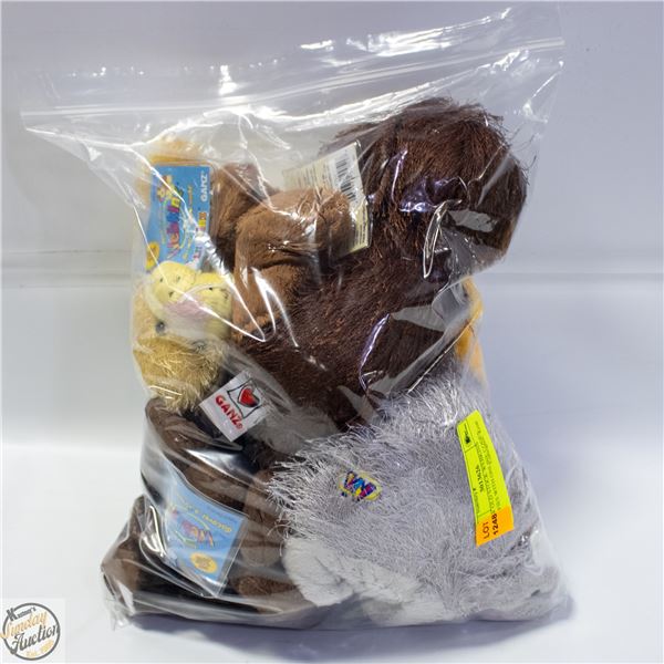 5 NEW OLD STOCK WEBKINS STUFFIES WITH ONLINE CODES