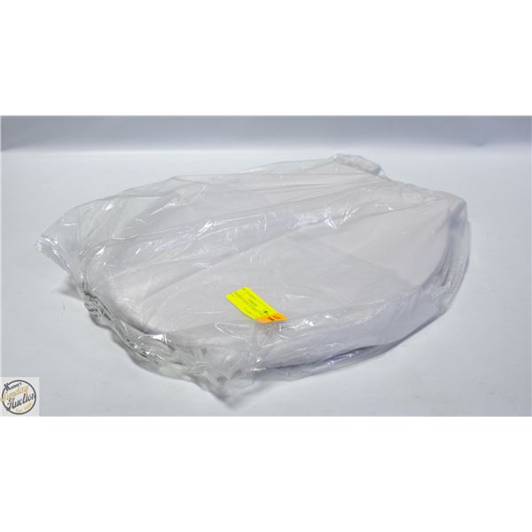 NEW WHITE REPLACEMENT TOILET SEAT