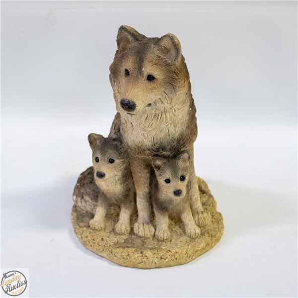 VINTAGE ANIMAL CLASSIC UNITED DESIGN OF WOLF