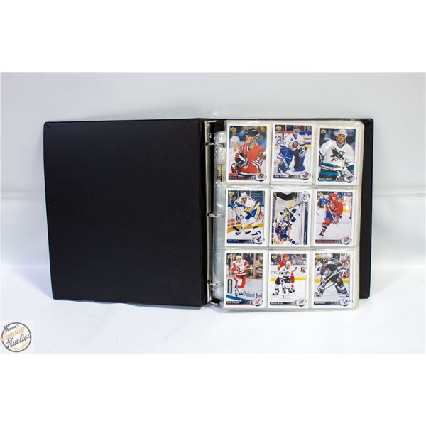 BINDER ALL UPPERDECK HOCKEY APPROX 234 CARDS