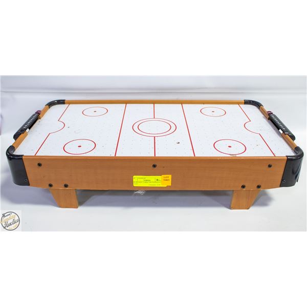 AIR HOCKEY TABLE NO PADDLES OR PUCKS