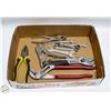 Image 1 : MISC WRENCHES AND TOOLS