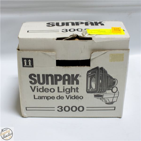 SUNPAK PLUG IN VIDEO LIGHT