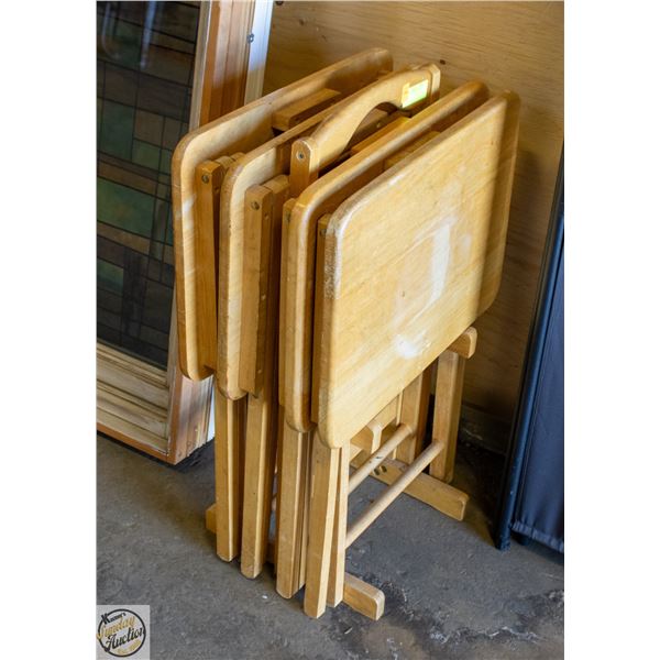 SOLID WOOD TV TABLE SET ON STAND