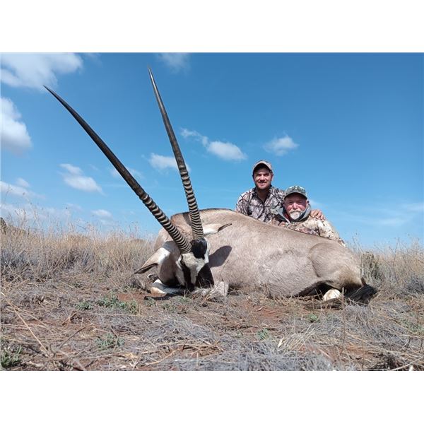 7 Day Hunt & Photo Safari for 3 Hunters- Africa