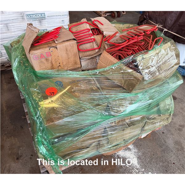 Pallet Multiple CAB Solar #10053 NGR-HCH 2.5 Torque Tube Hangers