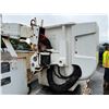 Image 17 : 2004 Ford F550 Super Duty Truck w/ Altec Telescoping Bucket Lic. 909HDE, 96990 Miles Boom Nonworking