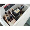 Image 20 : 2004 Ford F550 Super Duty Truck w/ Altec Telescoping Bucket Lic. 909HDE, 96990 Miles Boom Nonworking
