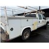Image 34 : 2015 Ford F350 Service Truck, No Plates (Inoperable - Engine Needs to be Replaced)