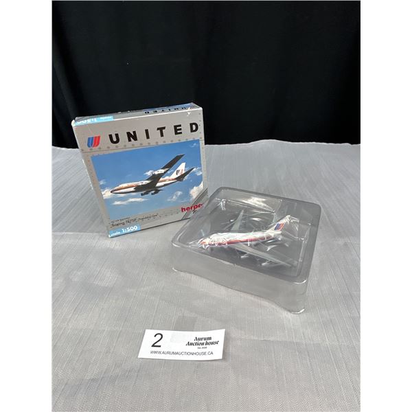 1:500 Scale United Airlines Boeing 747 Diecast Plane in box