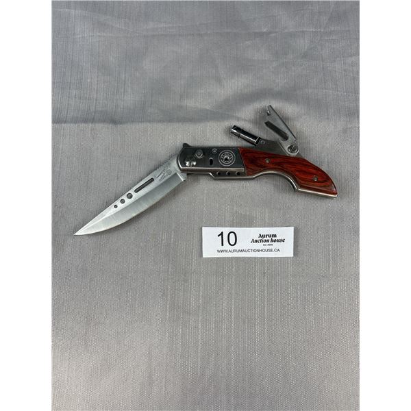 Very Nice folding Pokcet Knife that looks like a rifle