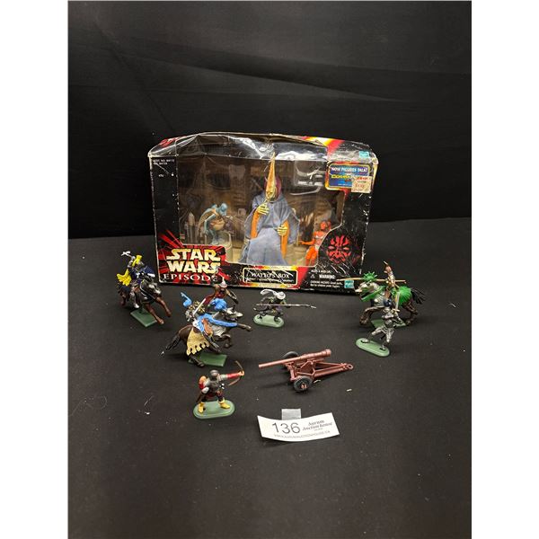 Star Wars Episode 1 Figurine in Box + Medival Figurines
