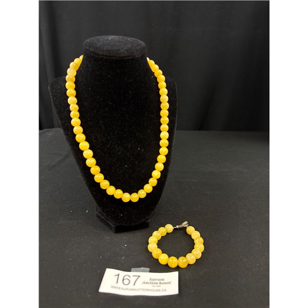 Vintage Yellow Jade Necklace Bracelet Set Nice!