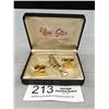 Image 1 : Vintage Gold Cufflink Set in Original Box