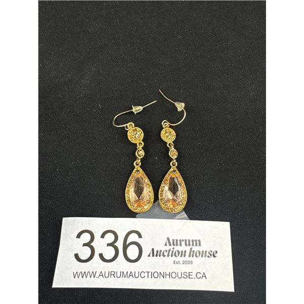 Lovely Pair of Gold Tone Earrings