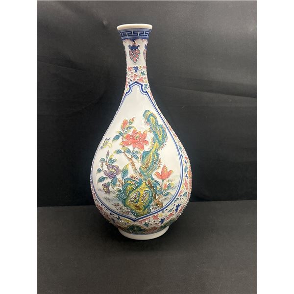 Large Vintage Chinese  Famille Rose Porcelain Enamel Vase