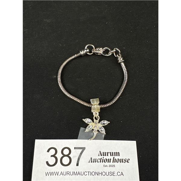 Silver Snake Skin Chain Bracelet w/ One Charm, 6 1/2" L.