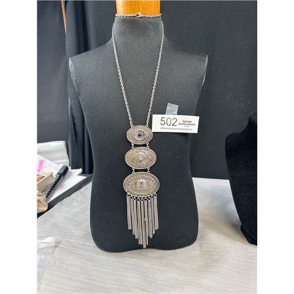 Unusual Vintage Silver Tone Necklace well crafted