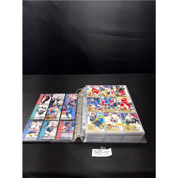 Binder lot of 1995 Select, 1996 Pinacle, 1995 Topps, etc Hockey Trading Cards