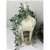 Image 4 : Decorative Bird Cages with Floral Arrangements