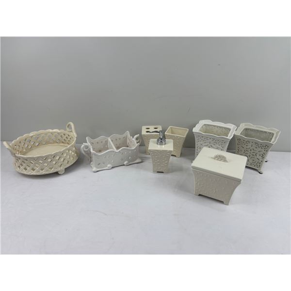 Ceramic Vanity Decor